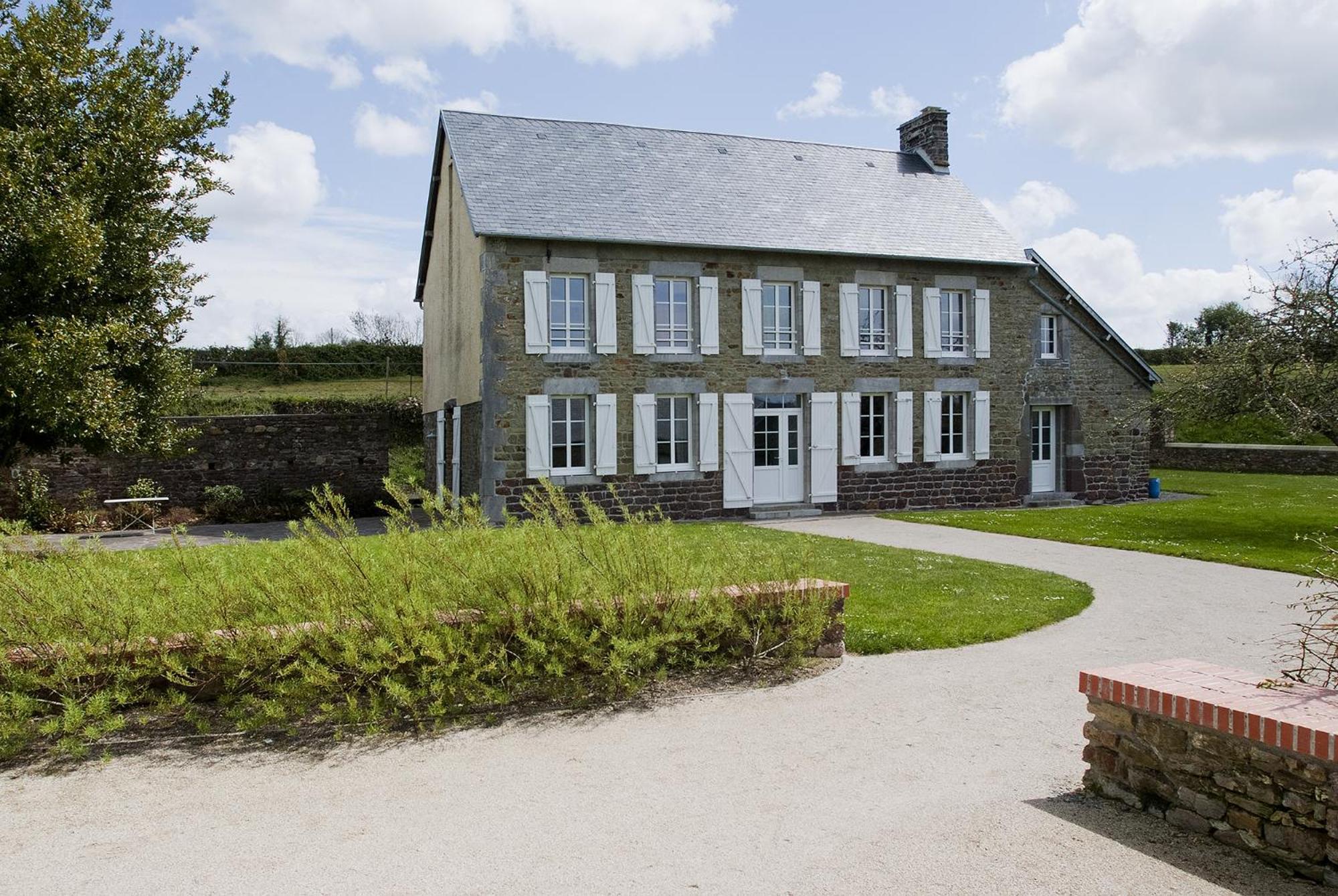 Manoir Du Mesnil De Bas Hébergement de vacances Bréhal