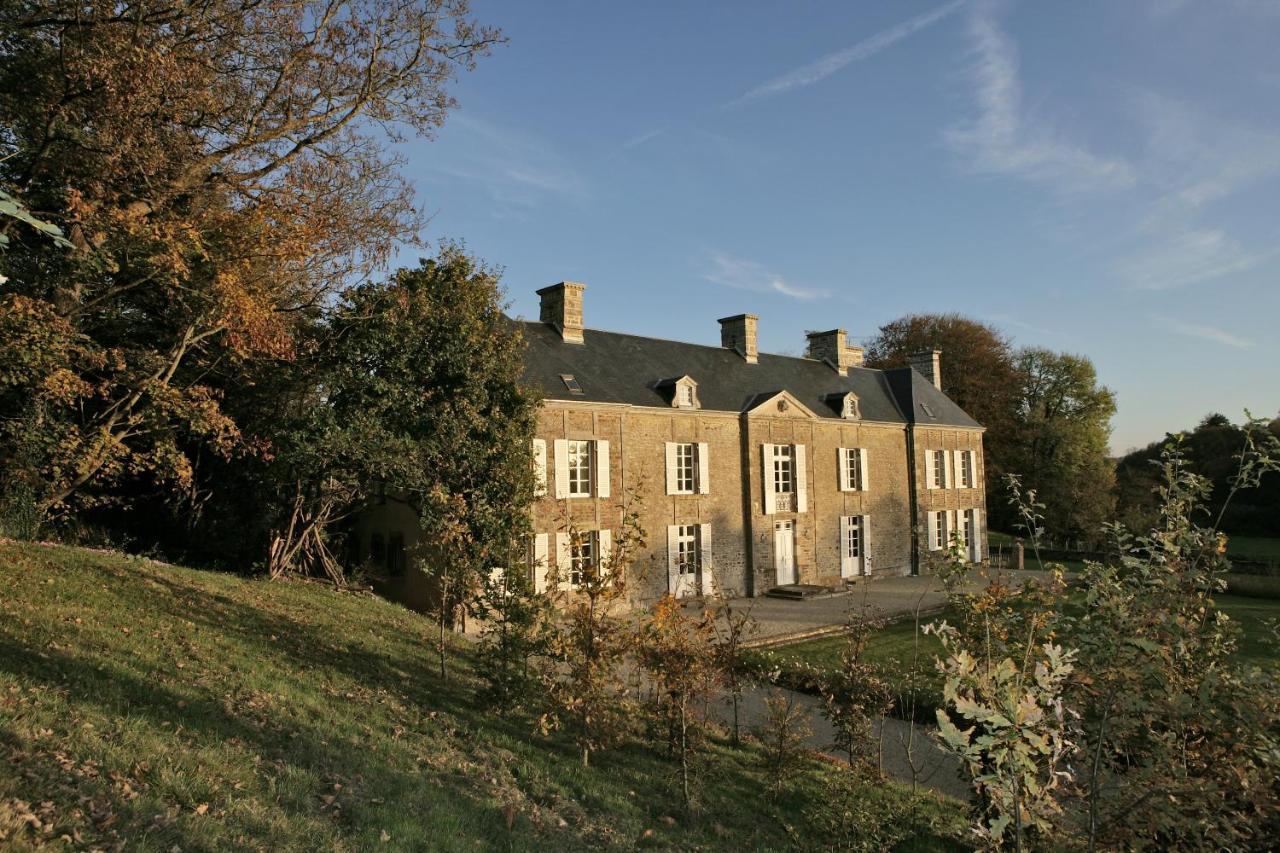 Manoir Du Mesnil De Bas Hébergement de vacances